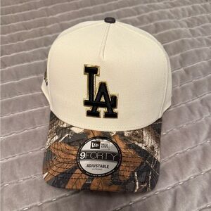 New Era LA Logo Adjustable Cap - Cream and Camo, new never worn!